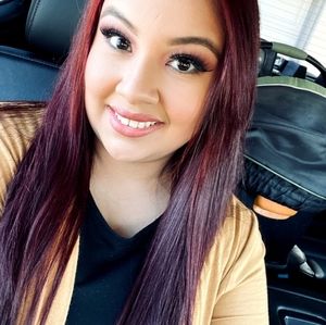 Meet your Posher, Vanessa